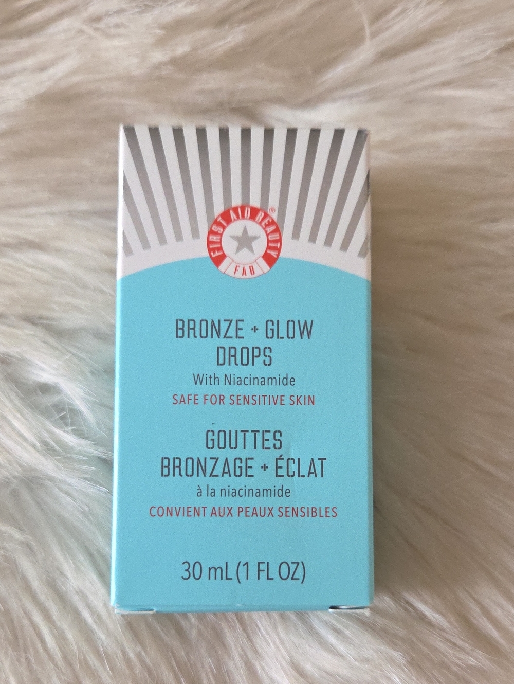 New First Aid Beauty Bronze + Glow Drops 30 ml